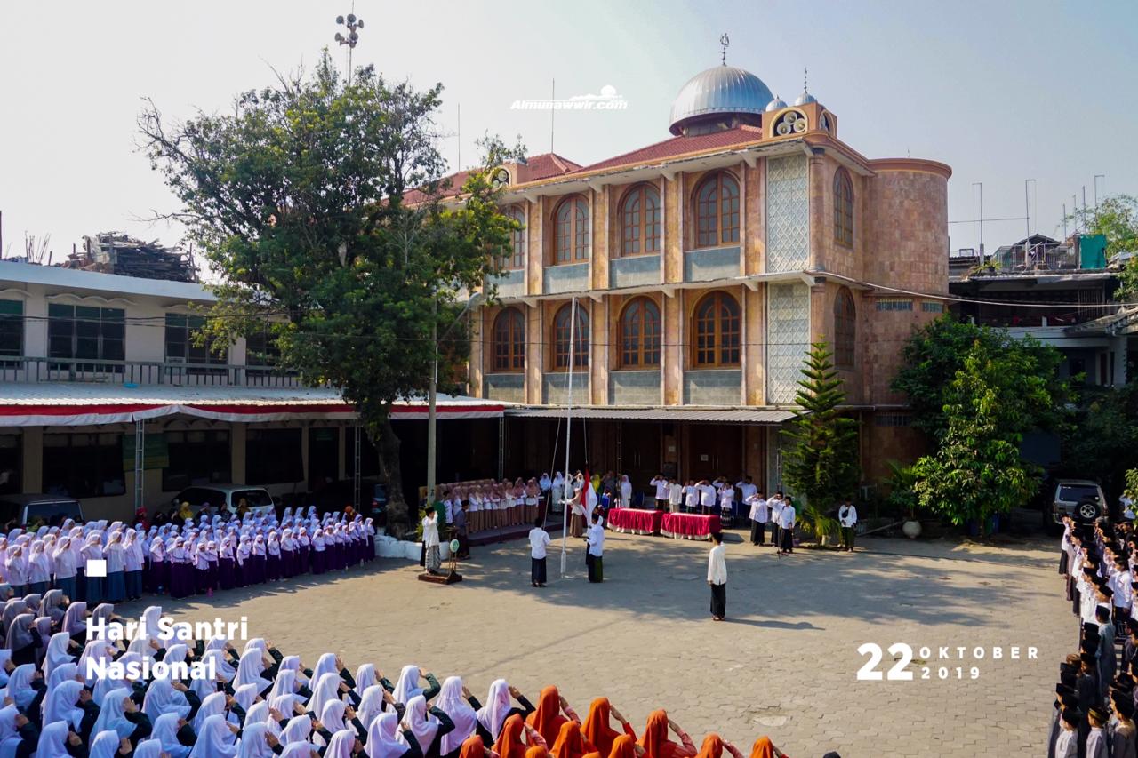 Pondok Pesantren Almunawwir Krapyak Gelar Upacara Peringatan Hari Santri Nasional 2019